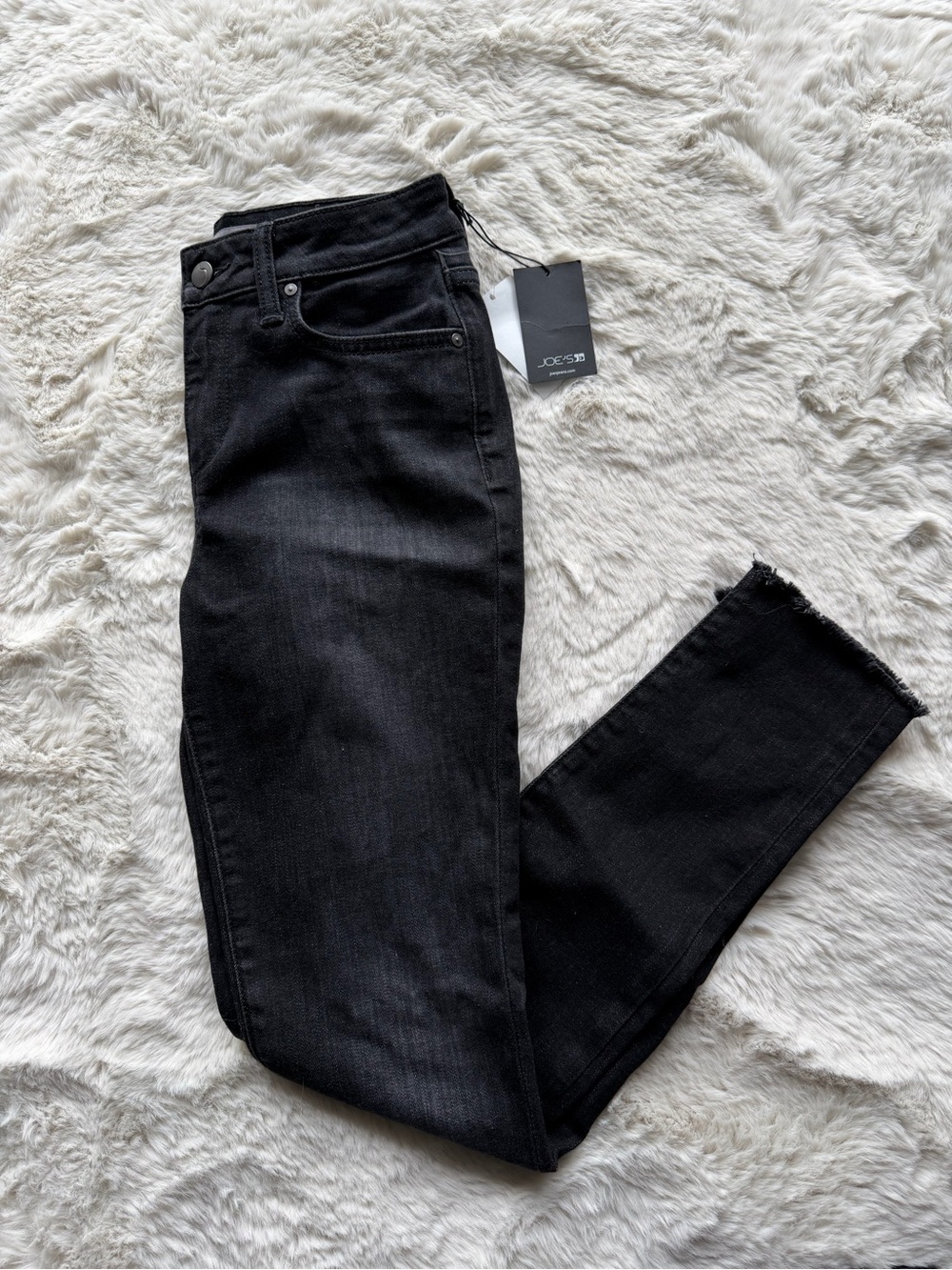 Joe's Jeans Women's Black Skinny Raw Hem Jeans